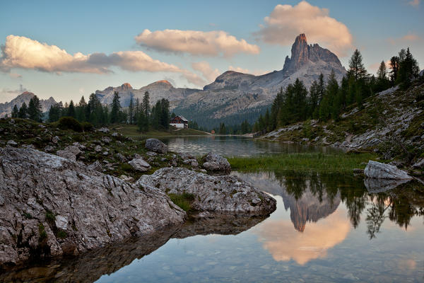 Federa Lake, Ampezzo Dolomites, Cortina d'Ampezzo, Belluno, Veneto, Italy.