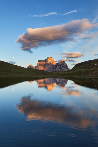 Baste Lake, Eastern Dolomites, San Vito di Cadore, Belluno, Veneto, Italy.