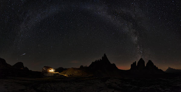 Locatelli refuge, Dolomites of Sesto, South Tyrol, Italy.