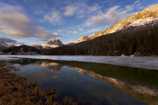 Misurina Lake, Dolomites, Veneto, Belluno, Italy.