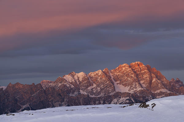 Last lights on Cristallo group from Giau Pass, Dolomites, Giau Pass, San Vito di Cadore, Belluno province, Veneto, Italy