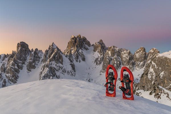 Mount Campedelle, Misurina, Auronzo di Cadore, province of Belluno, Veneto, Italy, Europe. Dawn over the Cadini mountains