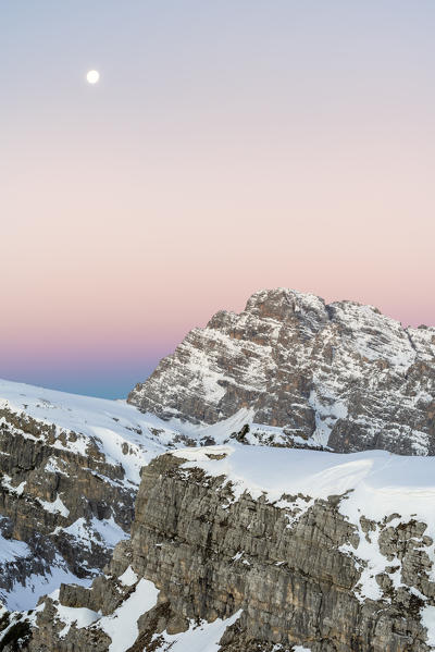 Mount Campedelle, Misurina, Auronzo di Cadore, province of Belluno, Veneto, Italy, Europe. Dawn over the Mount Cristallo 