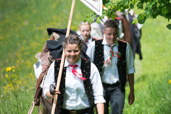 Fie, South Tyrol, Italy. The riders take the hike to the fourth and last tournament at Castle Presule