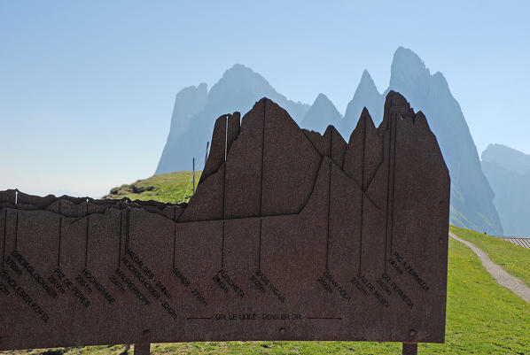 Funes Valley, Dolomites, South Tyrol, Italy. The peaks of the Odle from the Seceda