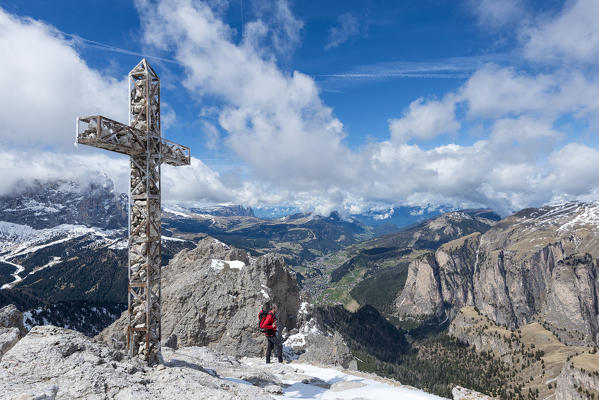 Gran Cir, Dolomites, South Tyrol, Italy. On the summit of the Cir. 