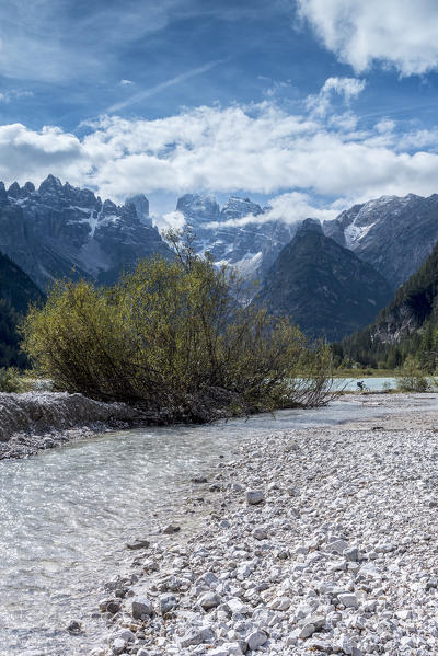 Carbonin, Dolomites, South Tyrol, Italy. Lake Landro with the peaks of the Cistallo group 