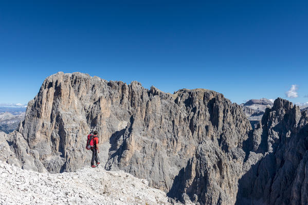 Sassopiatto/ Plattkofel, Dolomites, South Tyrol, Italy. View from Sassopiatto/Plattkofel to Sassolungo/Langkofel