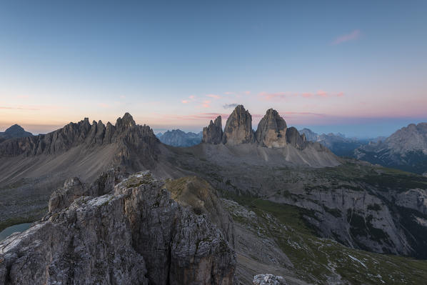 Sesto/Sexten, Dolomites, South Tyrol, Italy. Dawne over the Tre Cime di Lavaredo/Drei Zinnen. Taken from the summit of Torre di Toblin/Toblinger Knoten