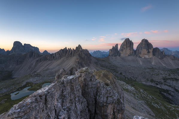 Sesto/Sexten, Dolomites, South Tyrol, Italy. Dawne over the Tre Cime di Lavaredo/Drei Zinnen. Taken from the summit of Torre di Toblin/Toblinger Knoten