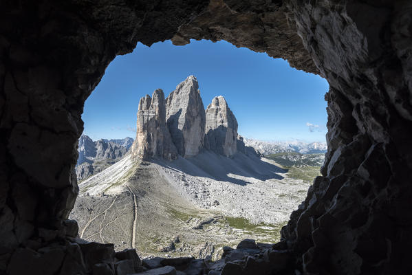 Sesto/Sexten, Dolomites, South Tyrol, province of Bolzano, Italy. The Tre Cime di Lavaredo/Drei Zinnen through a rock window from the First World War