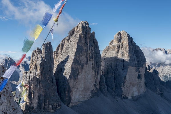 Sesto/Sexten, Dolomites, South Tyrol, province of Bolzano, Italy. View from the summit of Monte Paterno/Paternkofel on the Tre Cime di Lavaredo/Drei Zinnen