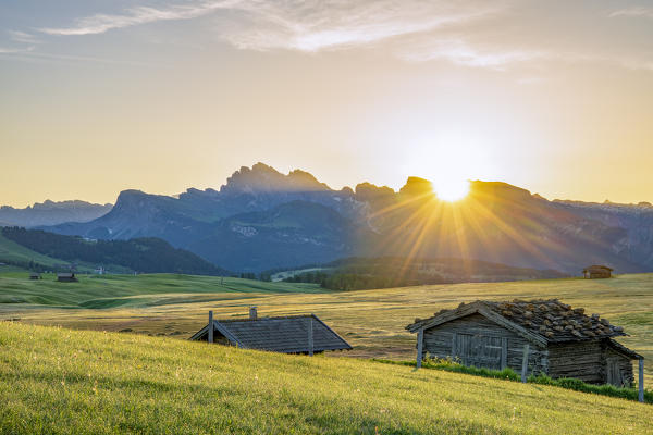 Alpe di Siusi/Seiser Alm, Dolomites, South Tyrol, Italy. Sunrise on the Alpe di Siusi