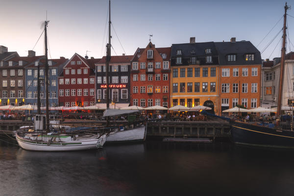 Nyhavn at dawn, Copenhagen, Hovedstaden, Denmark, Northern Europe.