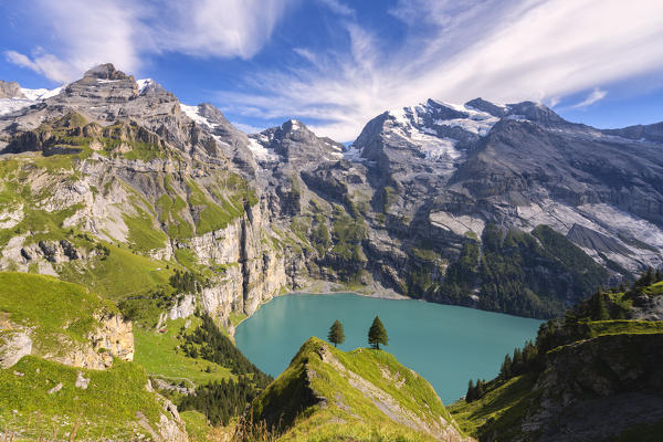 Oeschinensee lake, Bernese Oberland, Switzerland