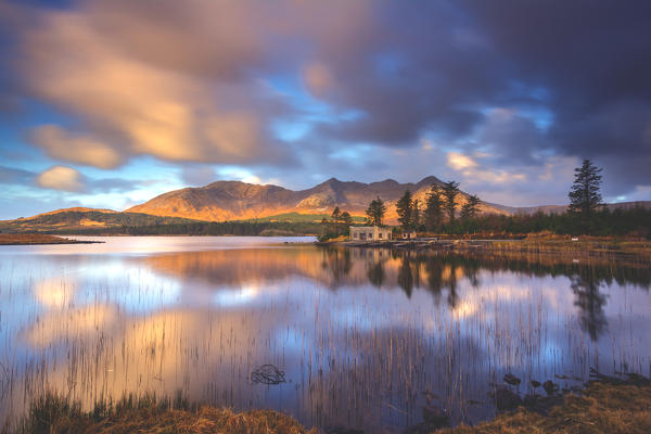 Panoramic view of the Laugh Inaugh in Connemara National Park in Northern Ireland at dawn.