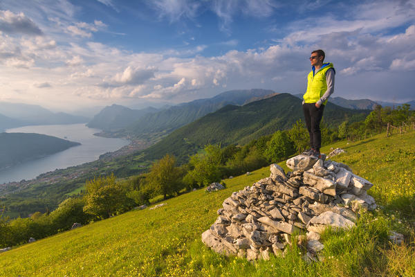 Europe, Italy, Iseo lake view from Colmi of Sulzano, province of Brescia.