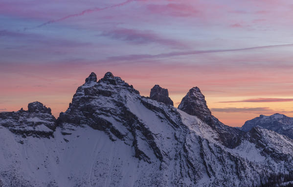 Sfornioi nord, Sasso di Toanella, Rocchetta alta, Monte Rite, Cibiana di Cadore, Belluno, Dolomites, Veneto, Italy. Sunset on Monte Rite