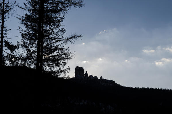 Cinque Torri, Cortina d'Ampezzo, Dolomiti, Dolomites, Veneto, Italy. Cinque Torri