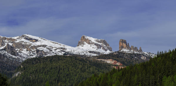 Cinque Torri, Averau, Nuvolau, Falzarego Pass, Cortina d'Ampezzo, Dolomiti, Dolomites, Veneto, Italy. Panoramic view of Cinque Torri, Averau and Nuvolau.