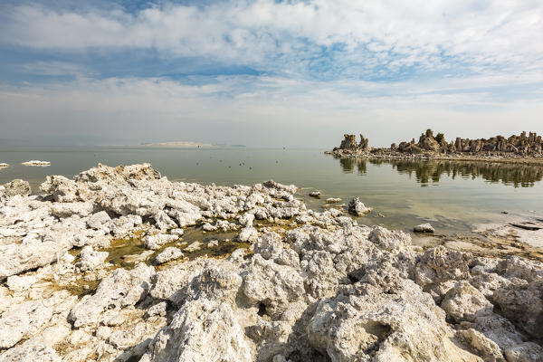 Mono Lake, Mono County, California, USA.