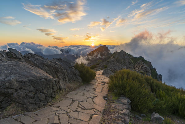 Sunset over Vereda do Areeiro, the trail that links Pico Ruivo to Pico do Arieiro. Funchal, Madeira region, Portugal.