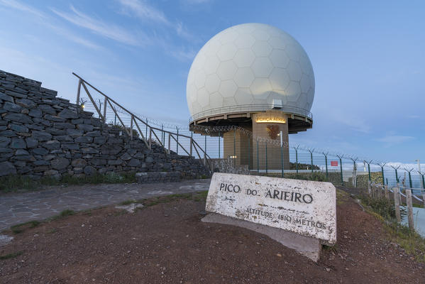 Observatory and signpost on the summit of Pico do Arieiro, Funchal, Madeira region, Portugal.