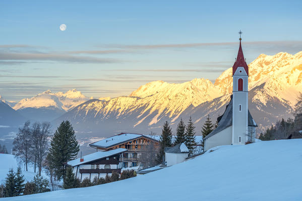 Mosern in golden hour. Europe, Austria, Innsbruck, Telfs, Mosern, Tyrol