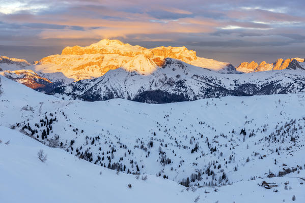 Golden hour in Dolomites. Europe, Italy, Veneto, Belluno province, Giau pass