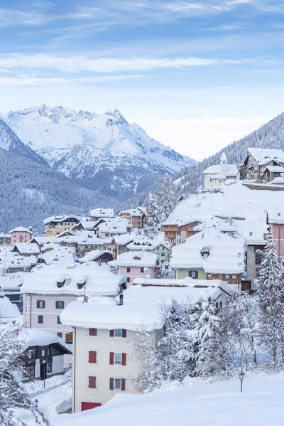 Vermiglio in winter season.
Europe, Italy, Trentino Alto Adige, Sun Valley, Trento province, Vermiglio