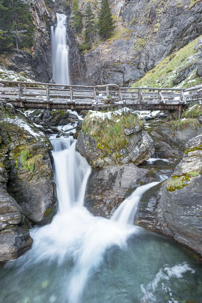 High Saent waterfall
Europe, Italy, Trentino Alto Adige, Trento district, Rabbi valley, Stelvio nature park