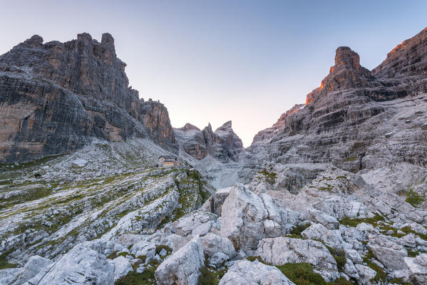 Tuckett refuge between the Brenta dolomites
Europe, Italy, Trentino, Vallesinella, Tuckett refuge, Brenta dolomites