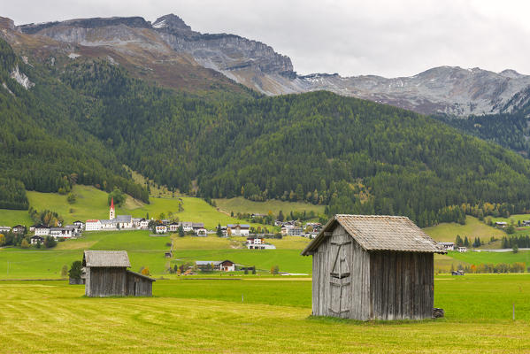 Barns in San Giacomo in the valley of Vizze
Europe, Italy, Trentino Alto Adige, Tirol, Vizze Valley, San Giacomo city