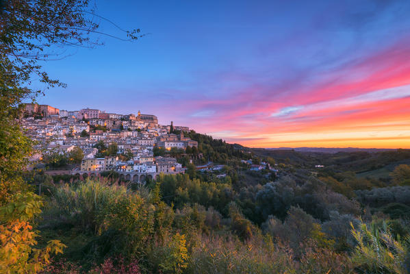 Città Sant'Angelo at sunrise
Europe, Italy, Abruzzo, Città Sant'Angelo, Pescara