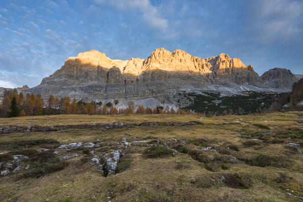 Flavona plateau
Europe, Italy, Trentino Alto Adige, Trento district, Non valley, Ville d'Anaunia