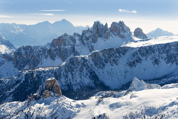 view of the Dolomites from the Lagazuoi refuge
Europe, italy, Veneto, Belluno district, Falzarego pass