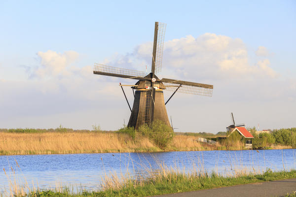 Traditional Dutch windmills Unesco World Heritage Site Kinderdijk Molenwaard South Holland The Netherlands Europe