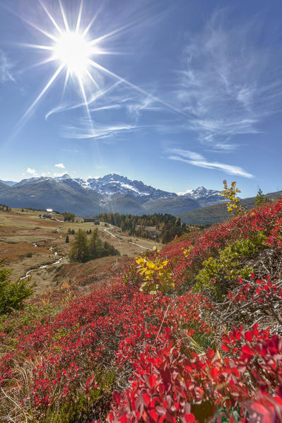 Sunburst on Cima Piazzi, Val Vezzola, Valdidentro, Valtellina, Sondrio province, Lombardy, Italy