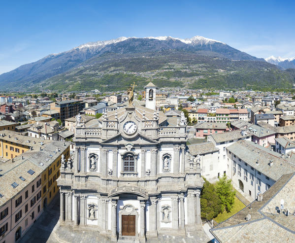 Panoramic elevated view of Collegiata San Giovanni, Morbegno, province of Sondrio, Valtellina, Lombardy, Italy