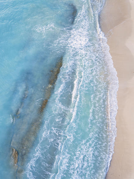 Fine sand beach awashed by turquoise sea, Antigua, Antigua and Barbuda, Caribbean, Leeward Islands, West Indies