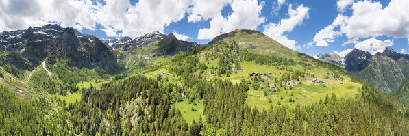 Panoramic view of Alpe Otro and the Otro Valley (Valsesia, Vercelli province, Piedmont, Italy, Europe)