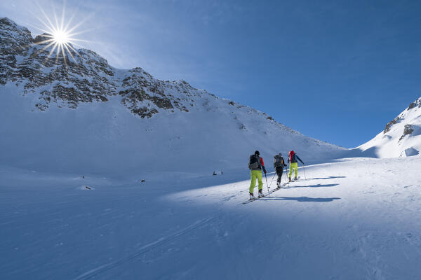 Ski touring to the Col Serena (Saint-Rhémy-en-Bosses, Gran San Bernardo Valley, Aosta province, Aosta Valley, Italy, Europe) (MR)