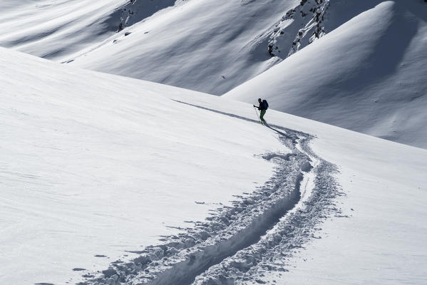 Ski mountaineering in Rhemes Valley, Entrelor peak (Gran Paradiso Natural Park, Rhemes-Notre-Dame, Rhemes Valley, Aosta province, Aosta Valley, Italy, Europe) (MR)