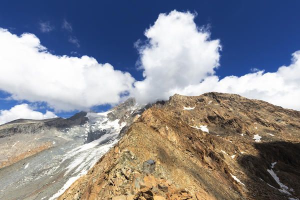 Desio hut and Mount Disgrazia. Valmalenco, Valtellina, Lombardy, Italy, Europe.