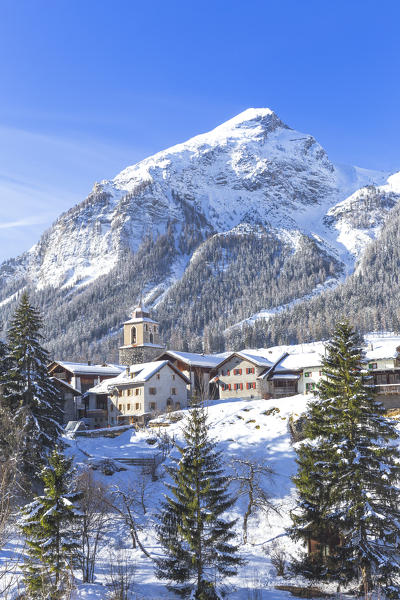 Fresh snow at the village of Bergun, Albula Valley, District of Prattigau/Davos, Canton of Graubünden, Switzerland, Europe.