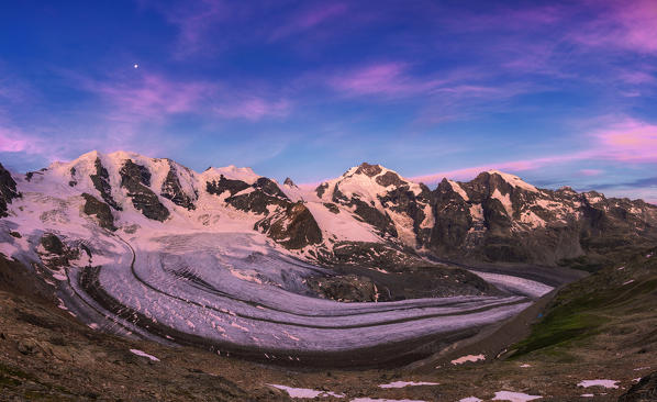 Panoramic view of Vedret Pers Glacier at sunrise. Diavolezza Refuge, Bernina Pass, Engadin, Graubünden, Switzerland, Europe.