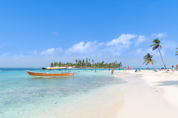 Isla Perro (Dog Island), San Blas islands, Comarca Guna Yala, Panama, Central America