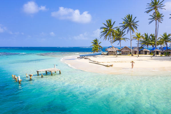 Kuanidup island, San Blas islands, Comarca Guna Yala, Panama, Central America (MR)