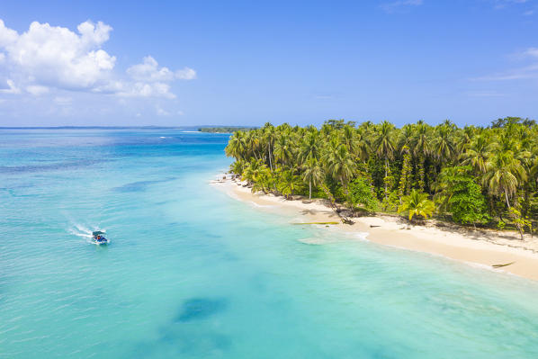 Zapatilla island, Bastimentos, Bocas Del Toro, Panama, Central America