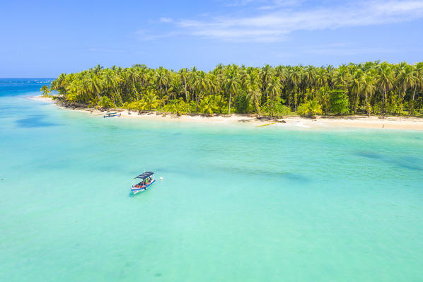 Zapatilla island, Bastimentos, Bocas Del Toro, Panama, Central America